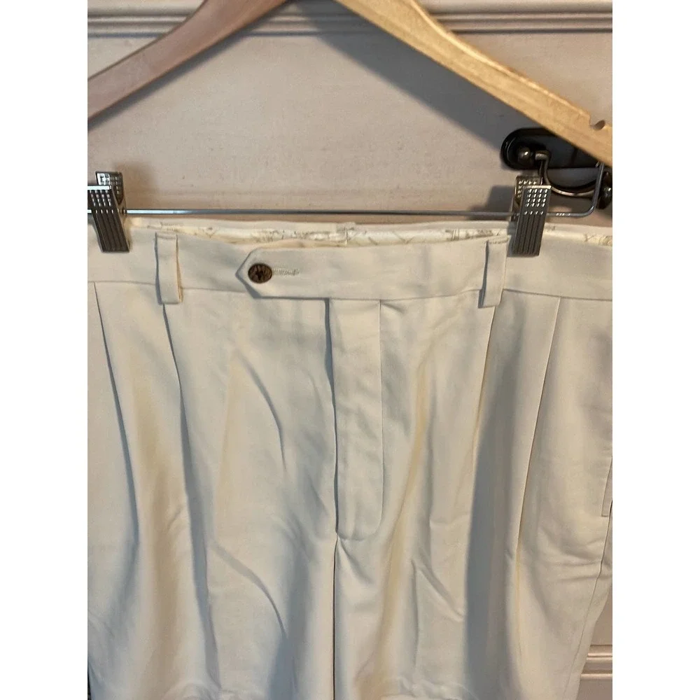 NWT JOS A BANK vacation in Paradise silk casual shorts size 36